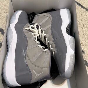 Retro Jordan 11s Cool Greys